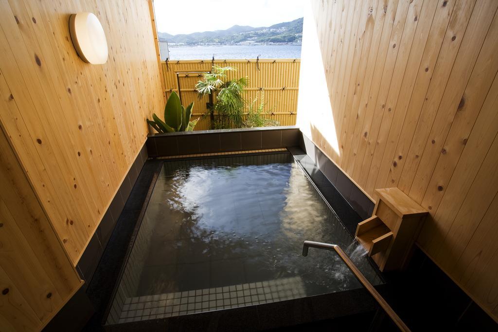 Minamiawaji Awajishima Kaijo Hotel מראה חיצוני תמונה